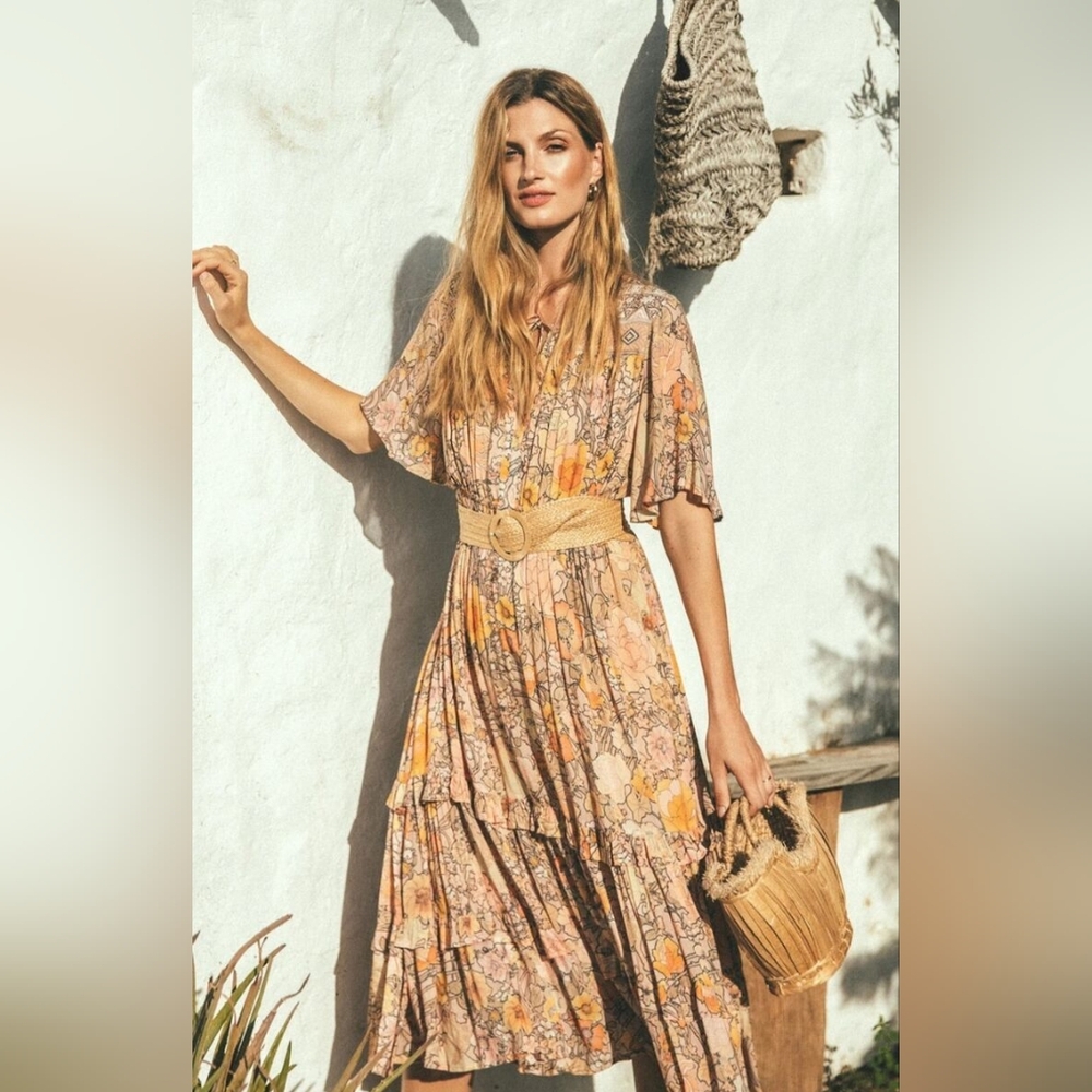 Spell Amethyst Flutter Sleeve Gown in Peach